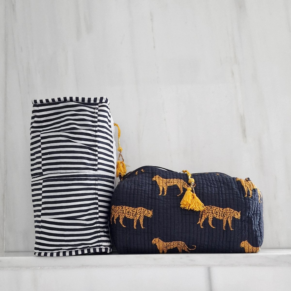 sac cosmétique fait main "Léopard Noir"