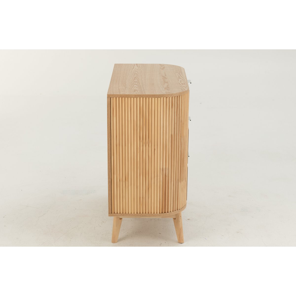 Armoire en j-line autour de mdf / denenhout naturel grand