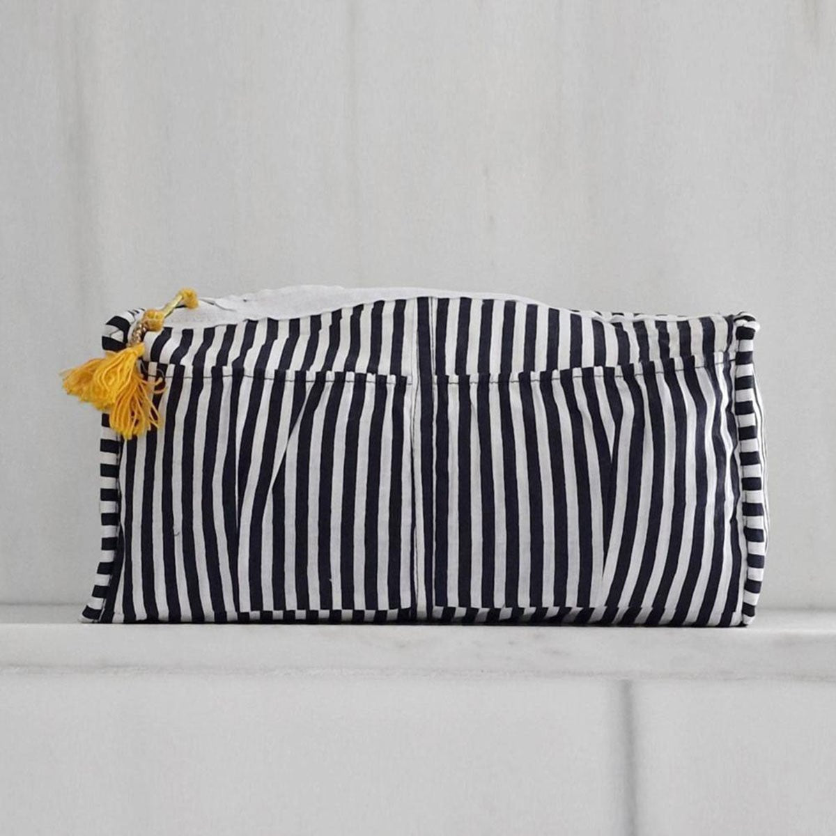 trousse cosmétique faite main "BLACK IKAT"
