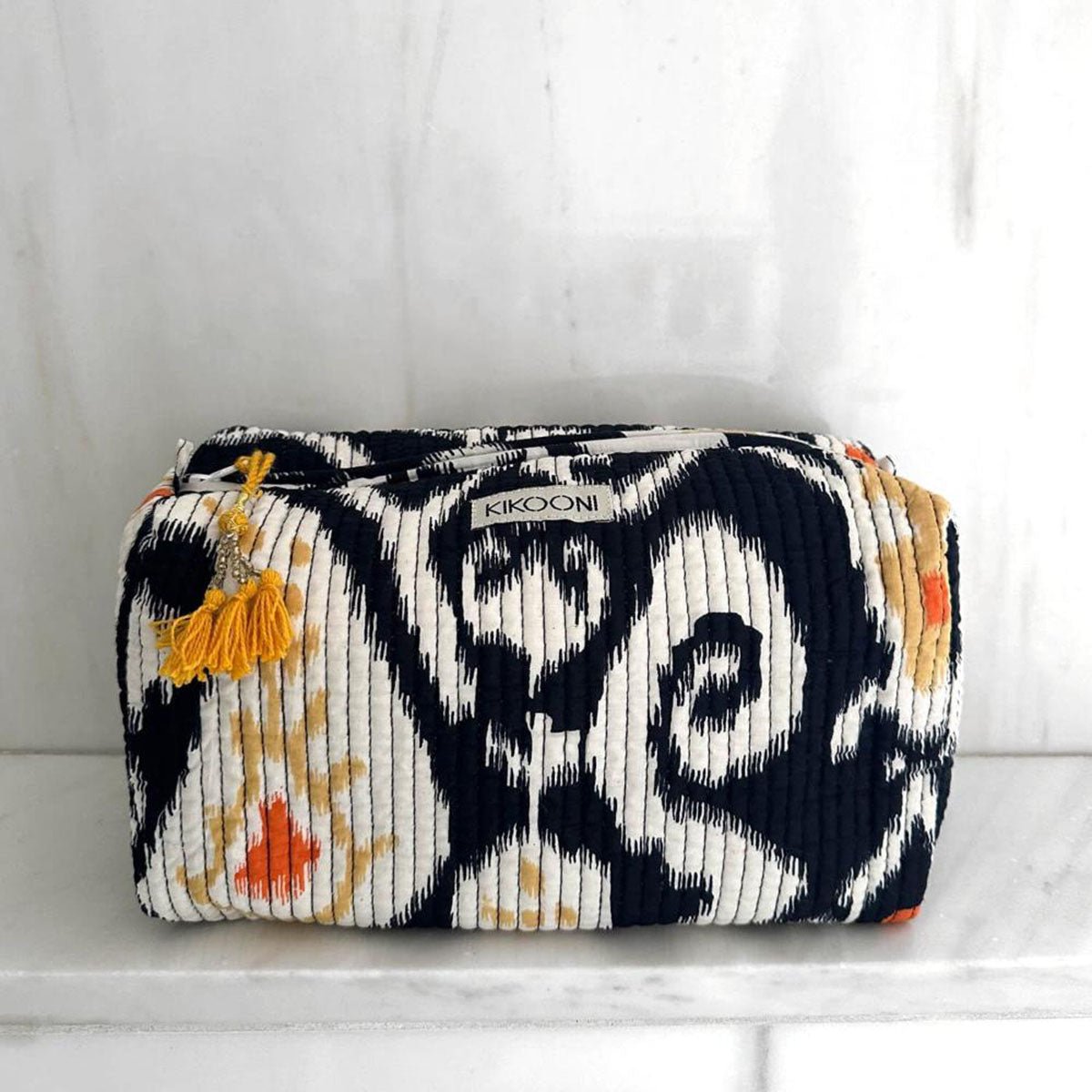 trousse cosmétique faite main "BLACK IKAT"