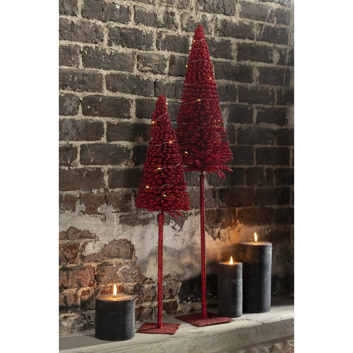 Sapin de Noël J-Line - plastique - rouge - lumières LED - grand