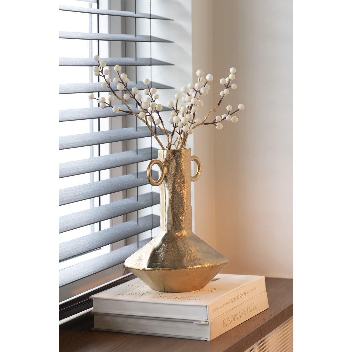 J-Line Vase Ritual Aluminium Or - 29,00 cm de haut
