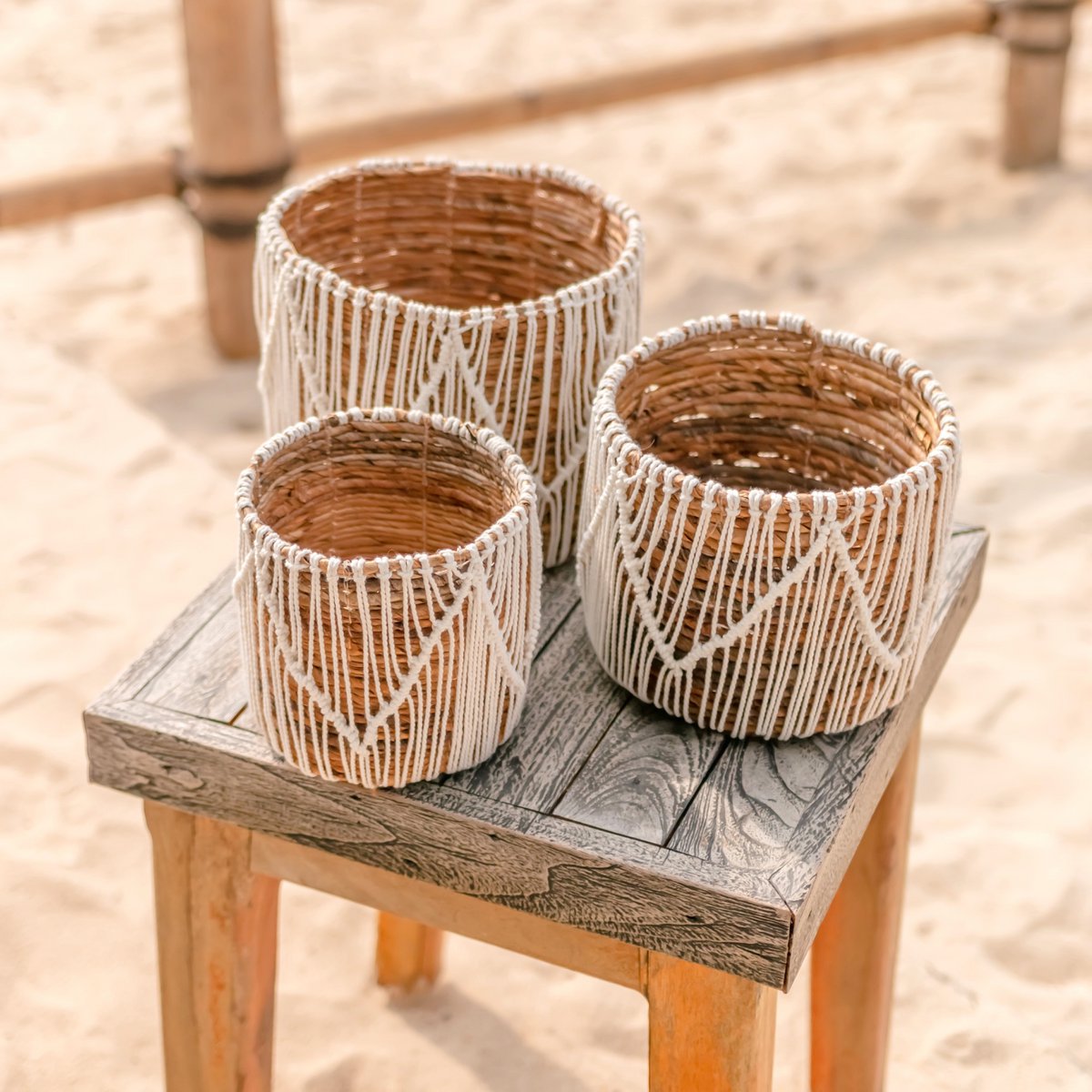 Petit panier en jonc de mer ORIS | Panier de fleurs rond | Panier Boho tissé | Panier de plantes | Planteur | Panier en macramé