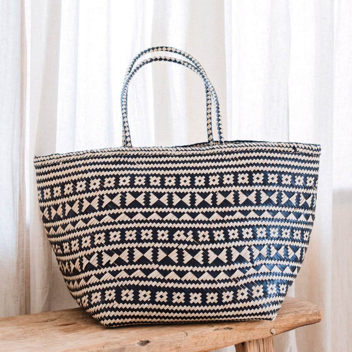 Sac fourre-tout Boho – Sac d’été en jonc de mer – Sac de plage à bandoulière – Sac naturel tissé – Grand sac de courses Boho KIDUL (noir)