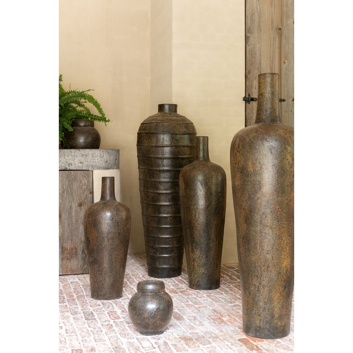 J-Line Vase Victor Ciment Marron Grand