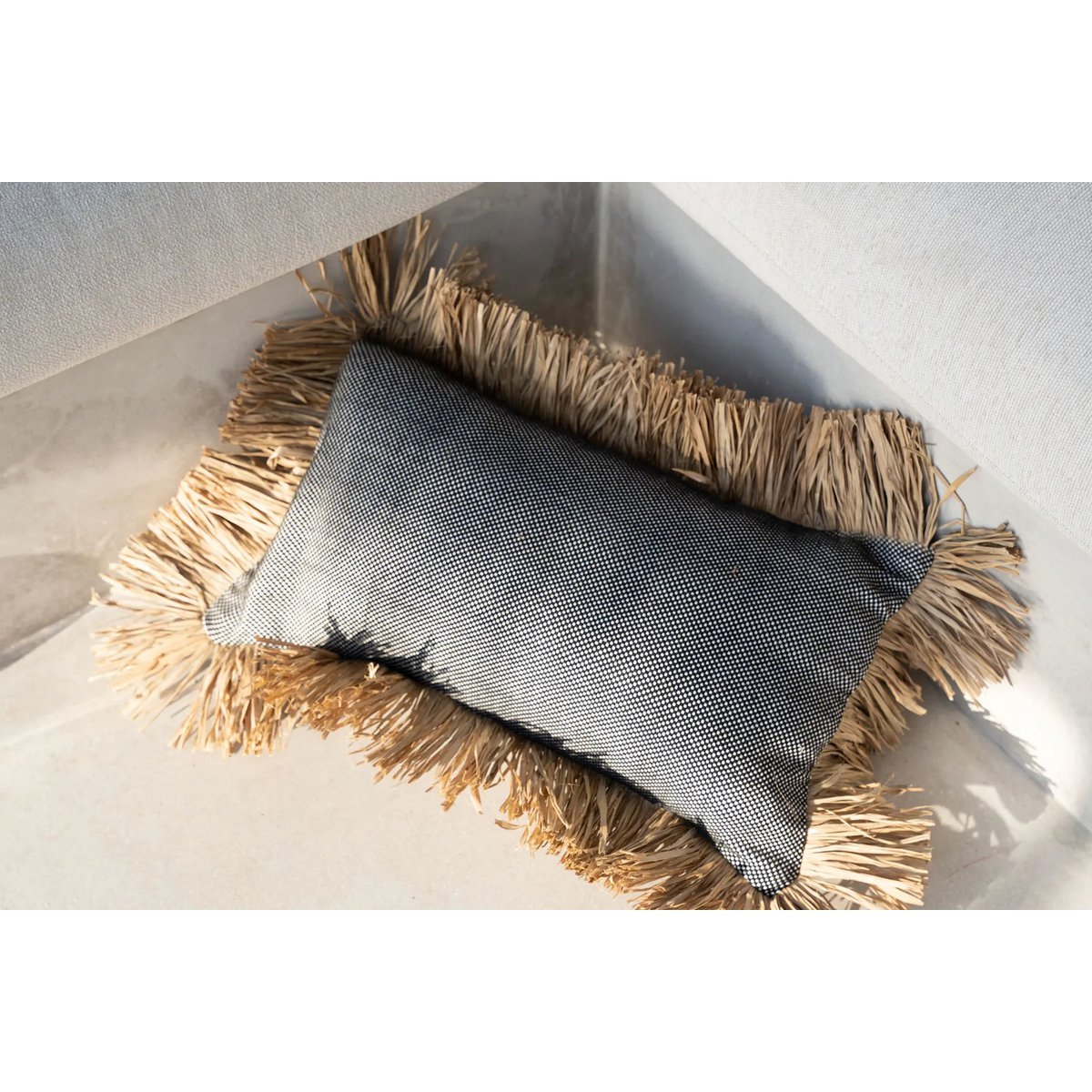 La Housse de Coussin Cotton Bonita - Noir Naturel - 30x50