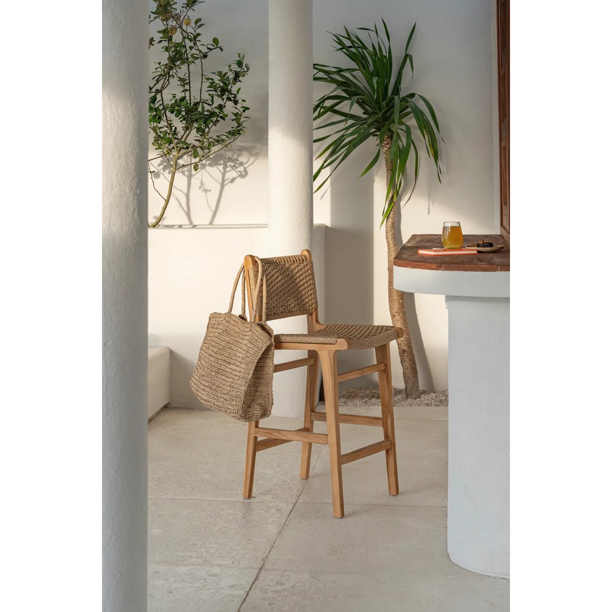 Le tabouret de bar Meno - Extérieur