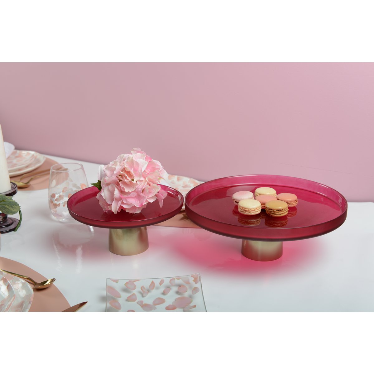 PLATEAU FRAMBOISE SUR PIED DORE 21CM